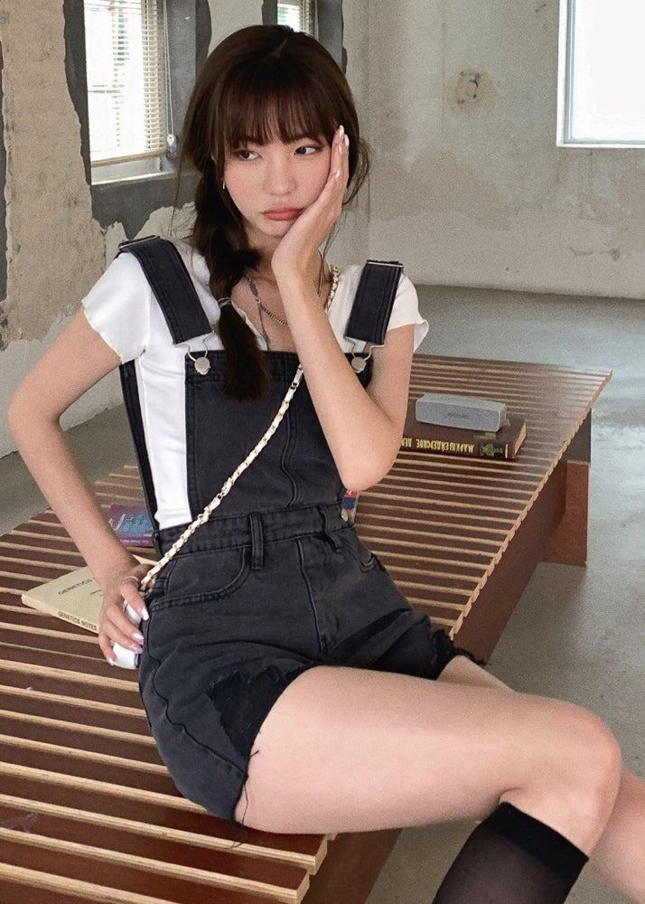 Even Supermodels Wear Overalls short ripped black denim overalls - Korean Fashion - magic COSMOS St.